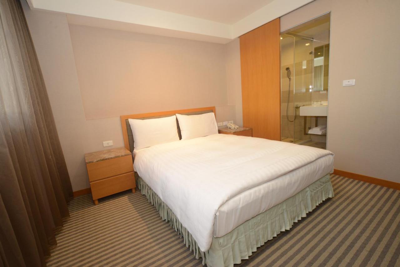 Apollo Hotel Puli Extérieur photo