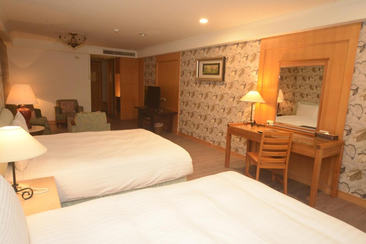 Apollo Hotel Puli Extérieur photo