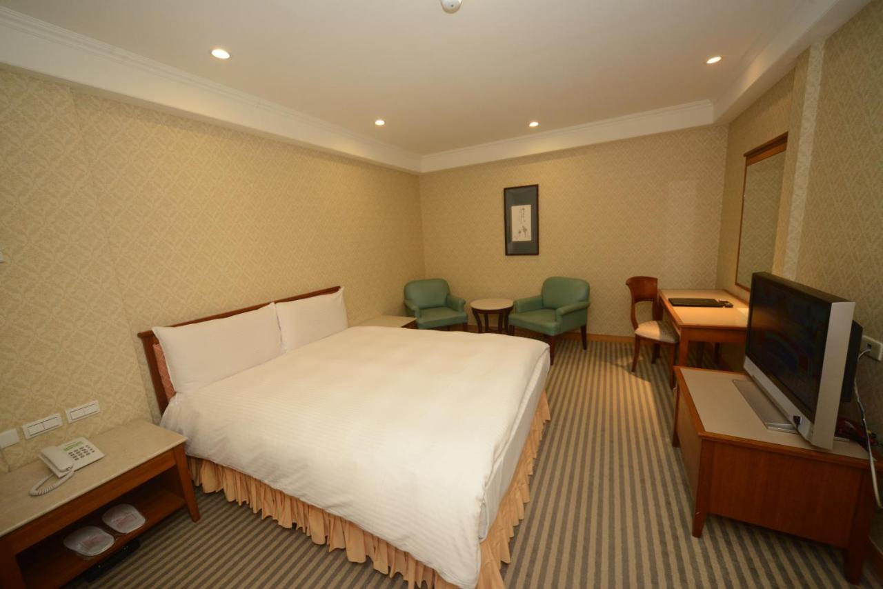 Apollo Hotel Puli Extérieur photo