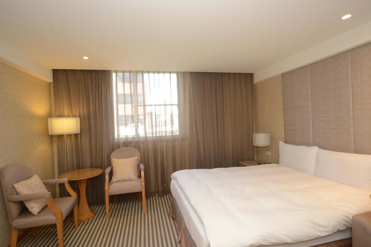 Apollo Hotel Puli Extérieur photo