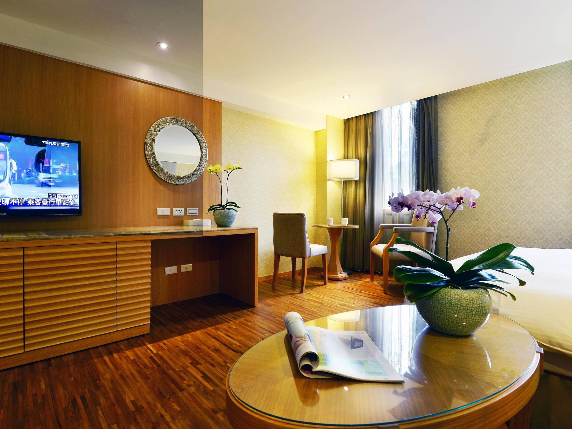 Apollo Hotel Puli Extérieur photo
