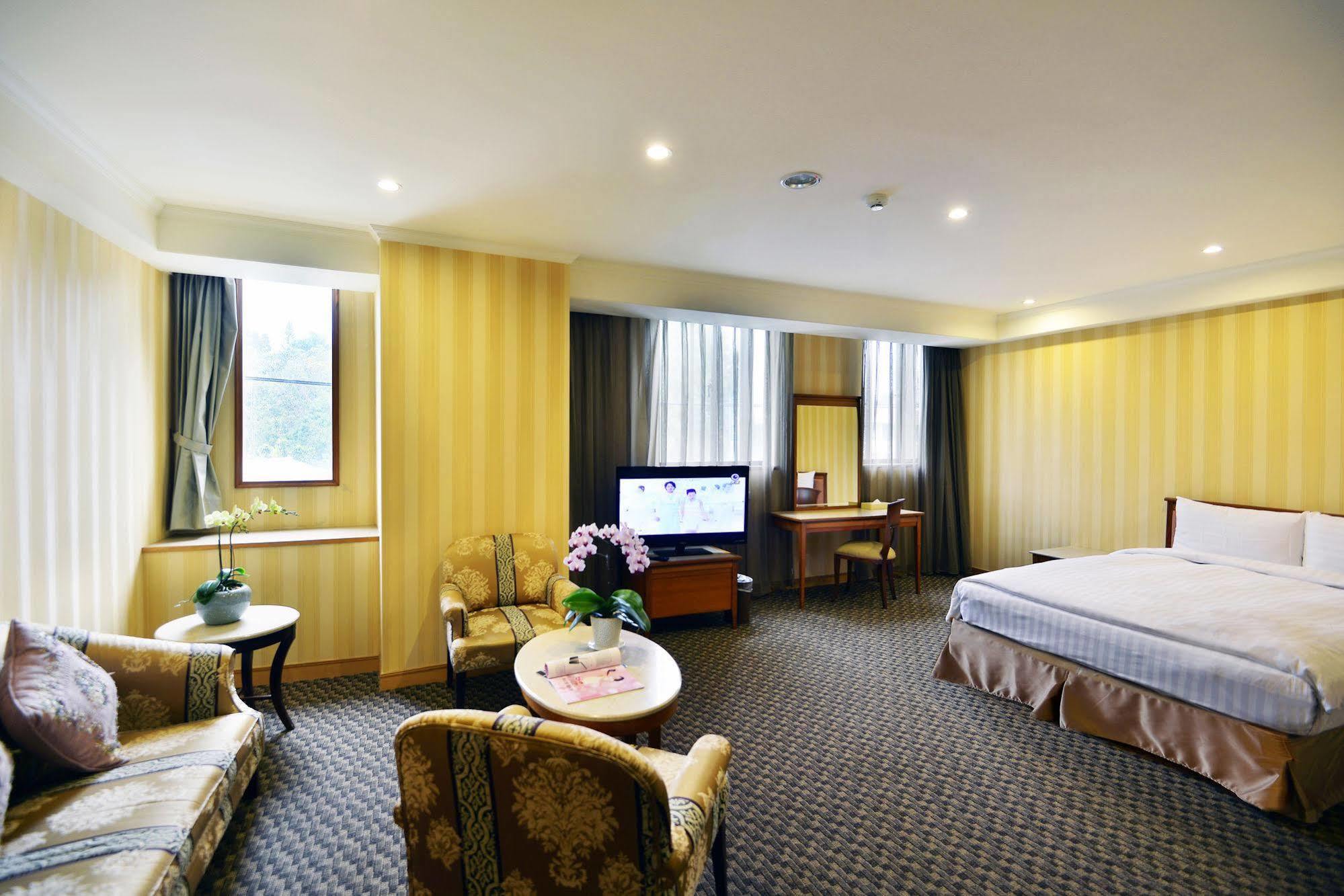 Apollo Hotel Puli Extérieur photo