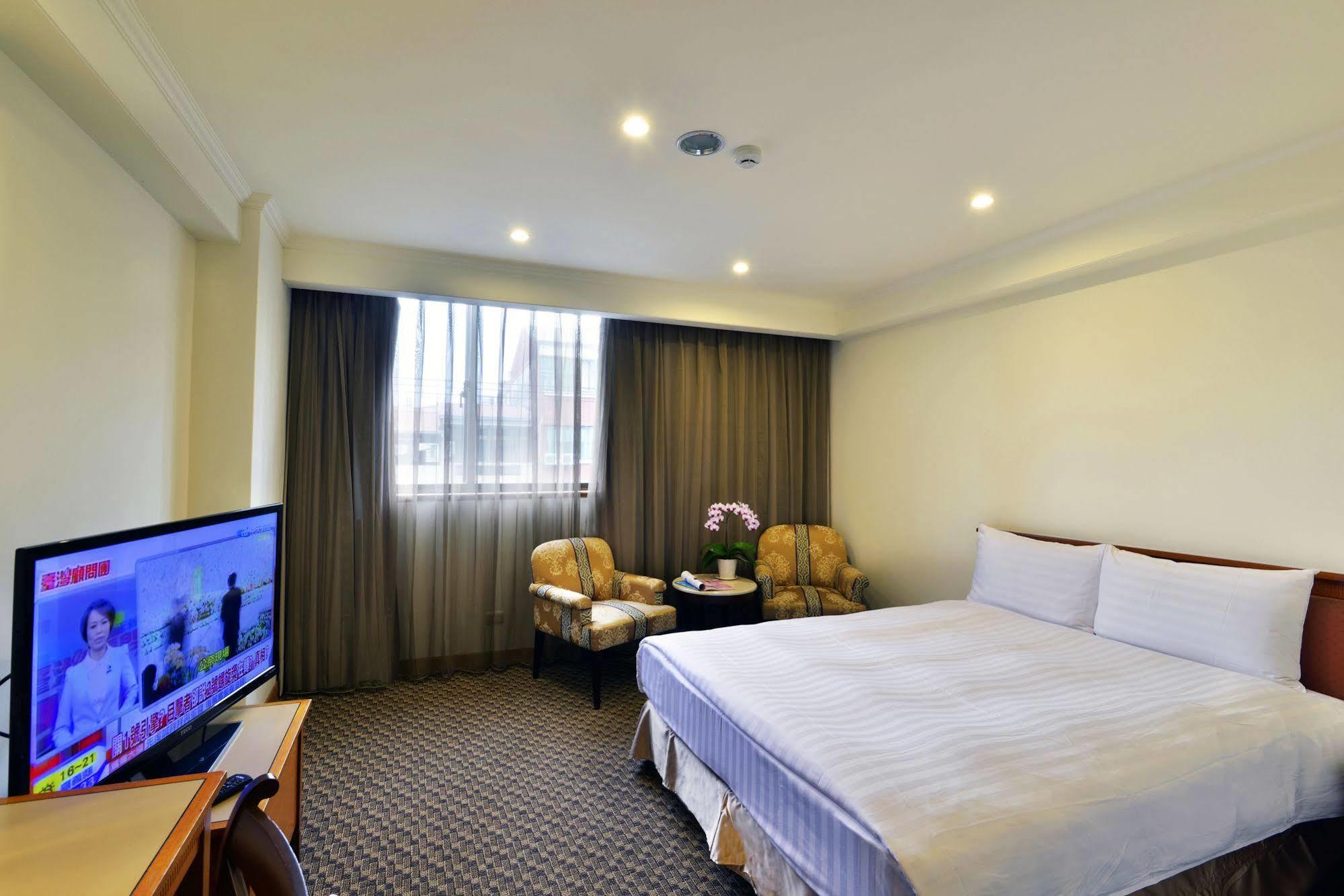 Apollo Hotel Puli Extérieur photo