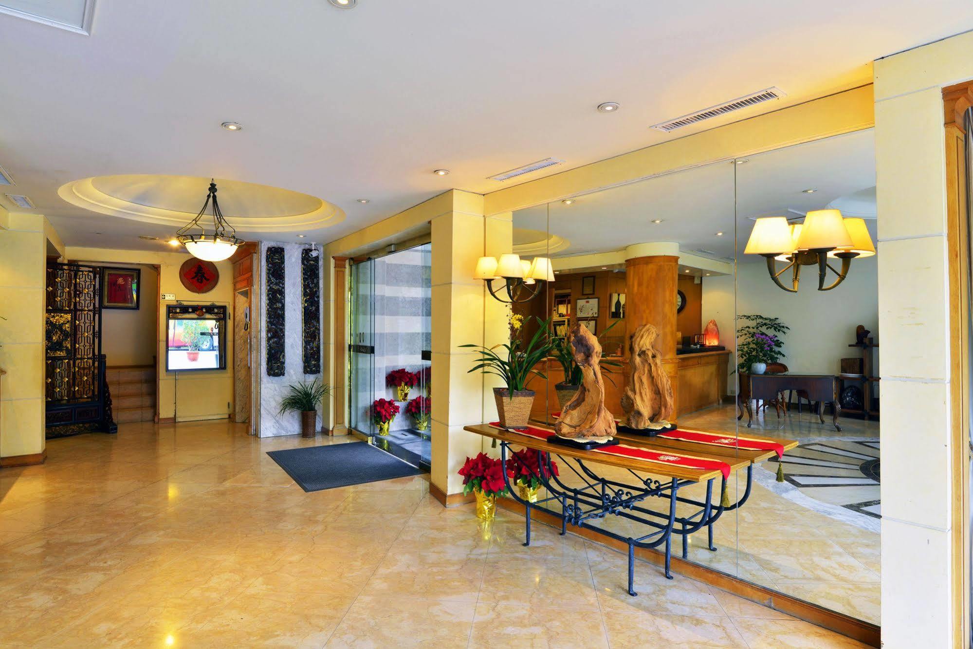 Apollo Hotel Puli Extérieur photo